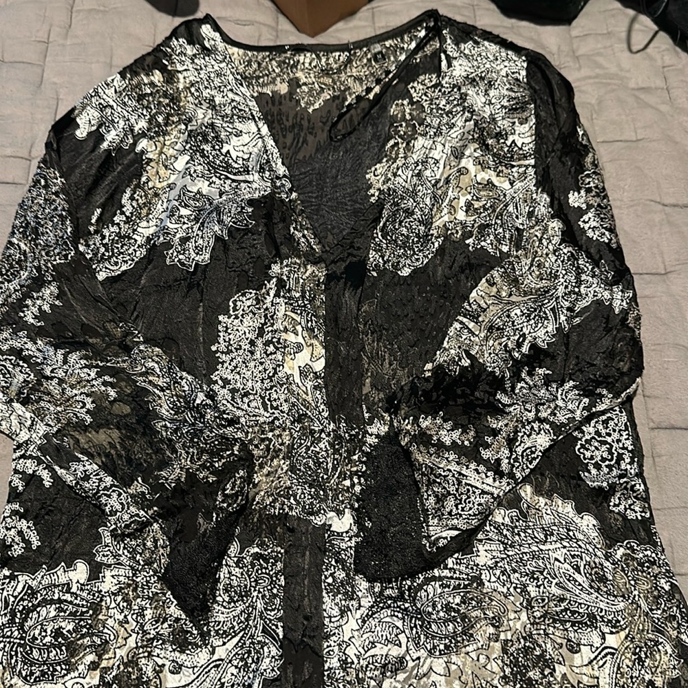 Size M, Buckle lace Blouse